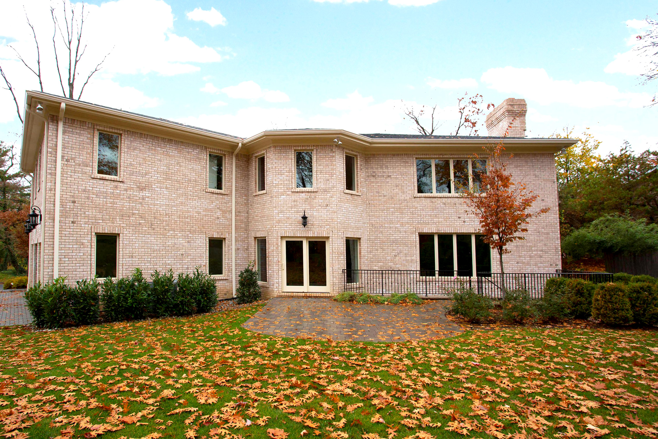 10 Booth Avenue, Englewood Cliffs, NJ Joseph DiStaulo Homes